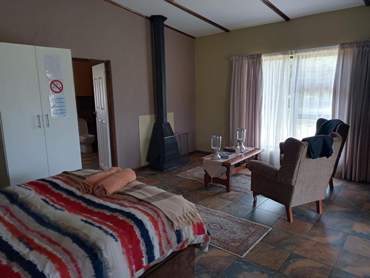 Votadini Country Cottages Magaliesburg Esterno foto